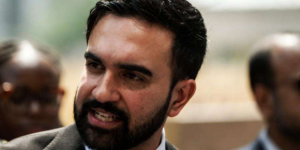 Moody’s Cuts New York City’s Rating Outlook Despite Mamdani Protests